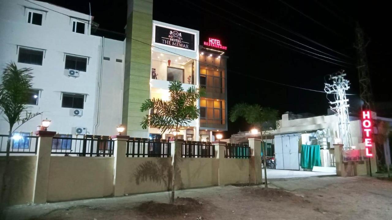 Hotel The Mewar Dabok Екстер'єр фото