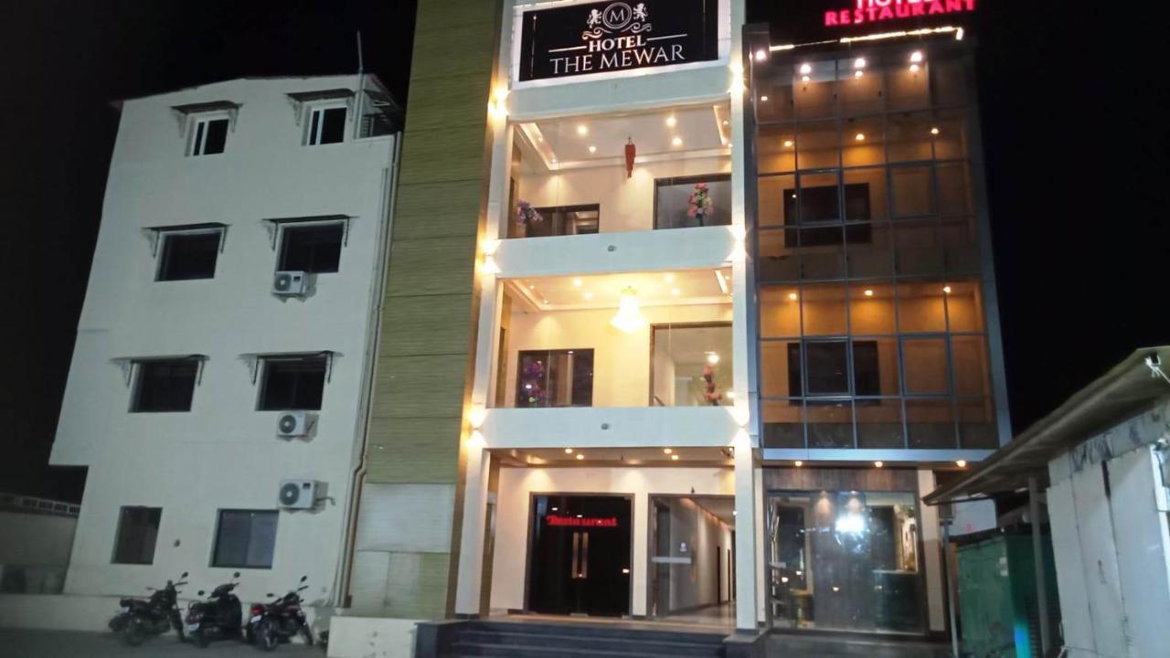 Hotel The Mewar Dabok Екстер'єр фото