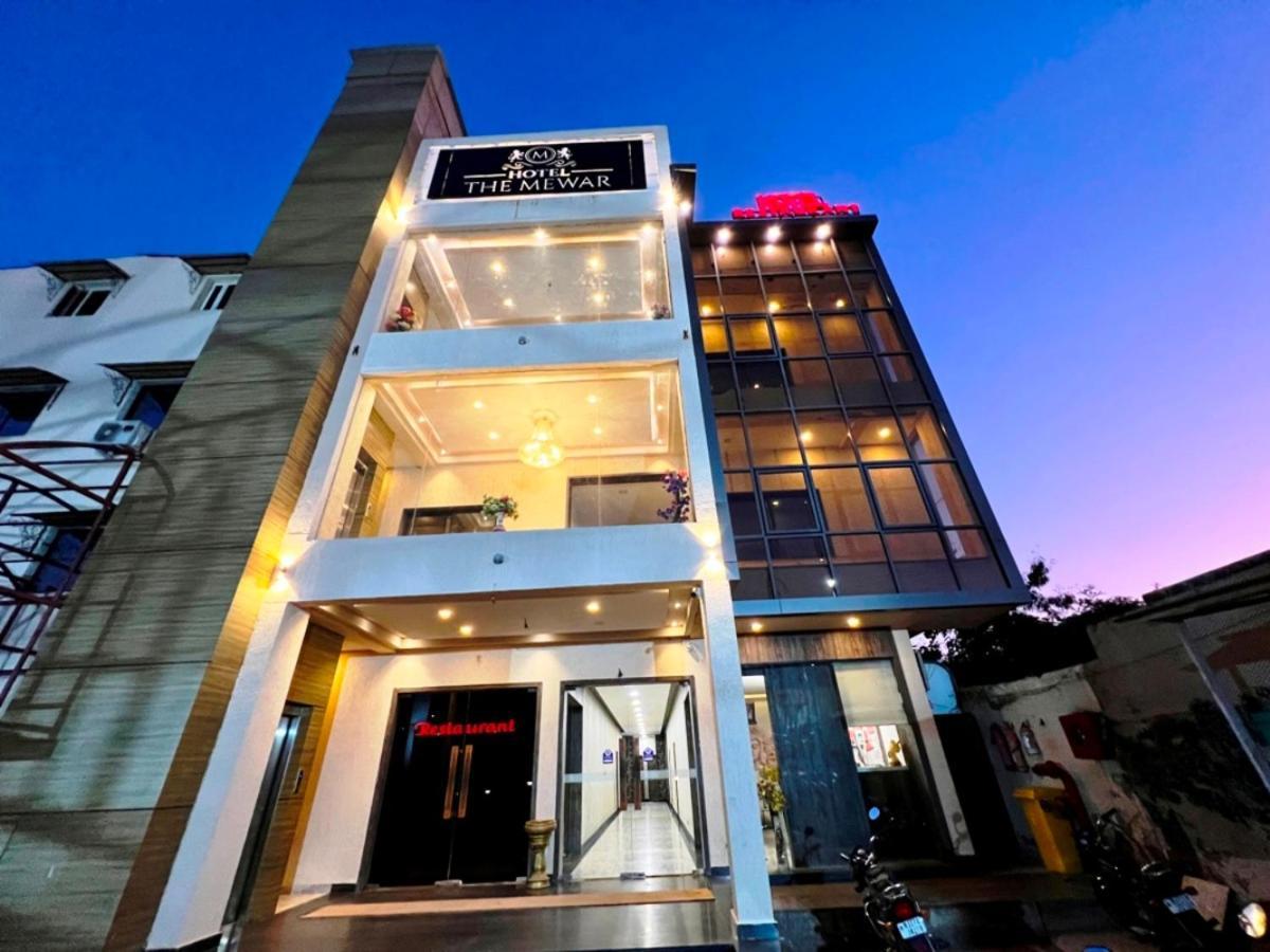 Hotel The Mewar Dabok Екстер'єр фото